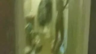 Развратная русская пара целыми днями снимает домашнее порно